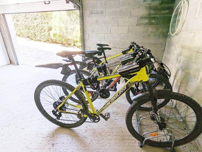 Location de vacances pour 10 personnes, avec piscine à Lagarde-Paréol - 4