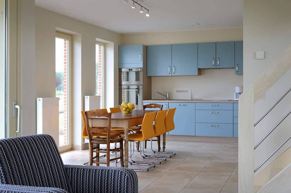 Back2Front holiday house in Boezinge, Ieper