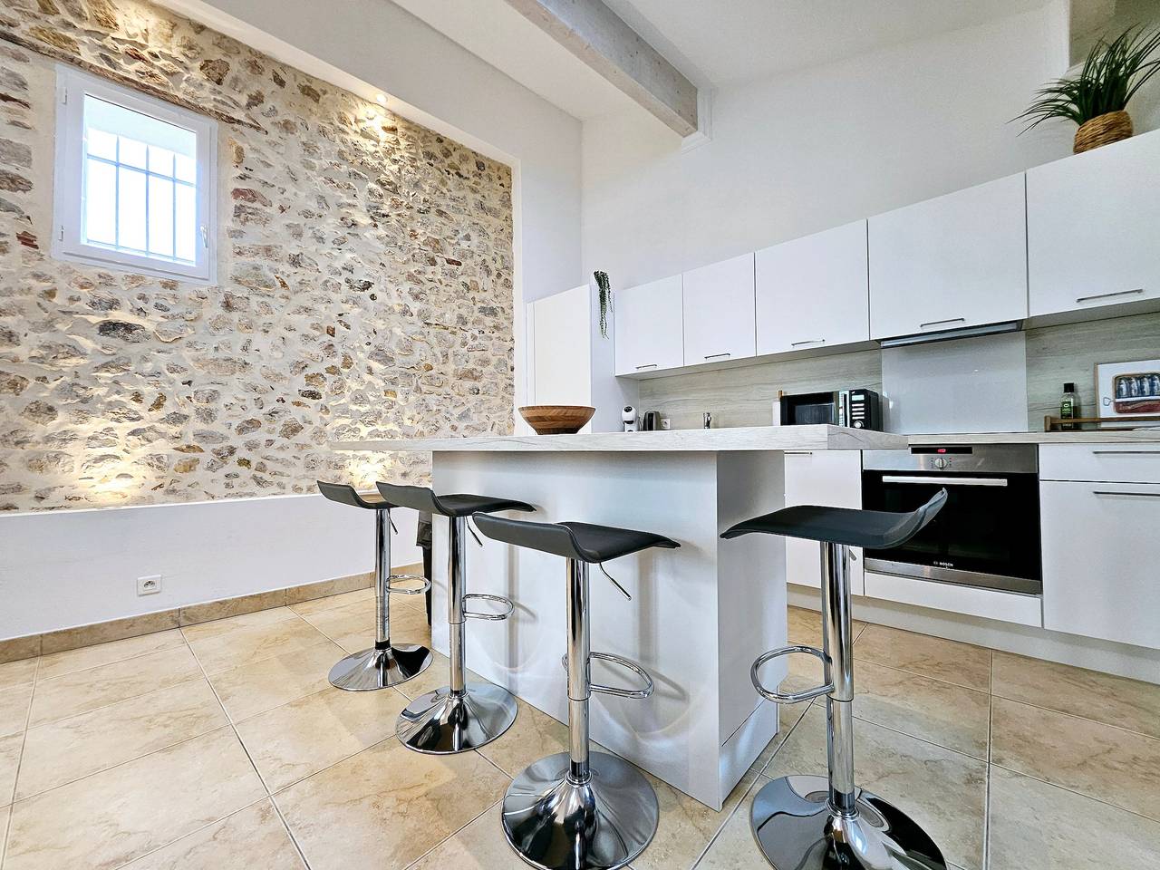 Appartement entier, Les Casemates Antiboises - Jolie T3 proche port in Antibes, Région de Cannes