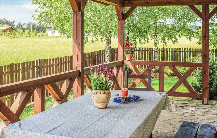 Ferienhaus für 8 Personen mit Seeblick in Masuren