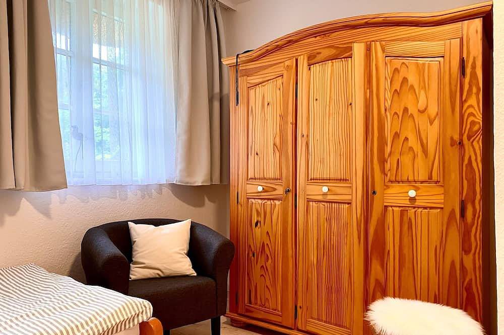 Ganze Wohnung, Achtern Diek Haus 09a Wohnung 2 in Müggenburg, Zingst