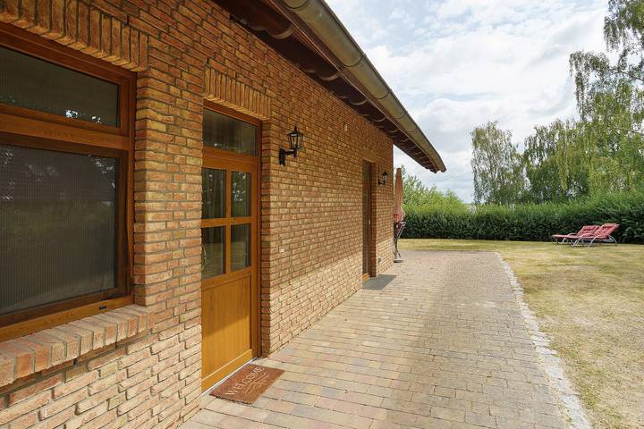 Ferienhaus für 6 Personen, mit Garten und Seeblick in Röbel-Müritz - 2
