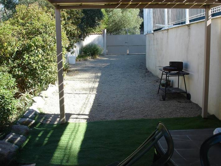 Appartement de vacances pour 4 personnes, avec vue et jardin
