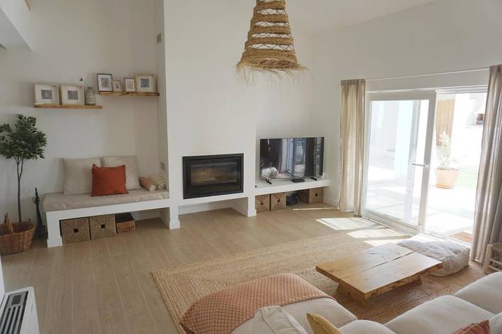 Location de vacances pour 6 personnes, avec piscine et jardin dans São Cristóvão - 4