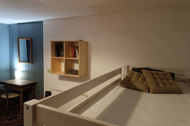 Appartement entier, Spacieux Trois pièces au centre du village et aux pieds des pistes in Puy-Saint-Vincent, Parc national des Écrins