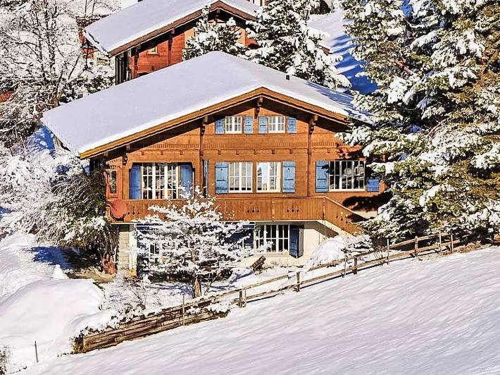 Chalet für 10 Personen, mit Balkon und Terrasse in Lauterbrunnen