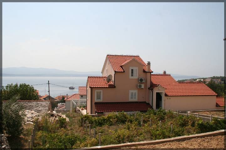 Gîte pour 3 personnes, avec terrasse à Bol - 3