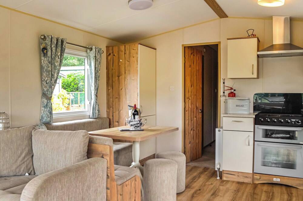 2 bedroom accommodation in Kippford, near Sandyhills in Kippford, Dumfries and Galloway