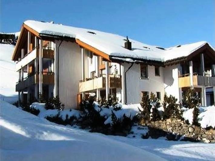 Hütte für 4 Personen, mit Terrasse in Arosa
