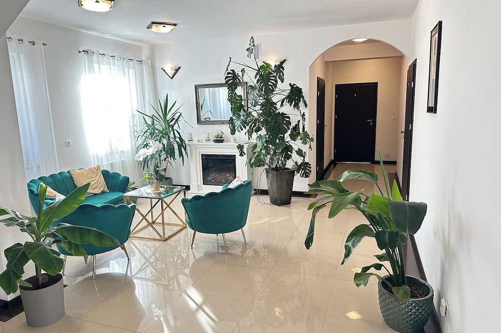 Villa California Darłówko: Komfort 300 m od plaży, Wi-Fi, grill! in Darłówko, Darłowo