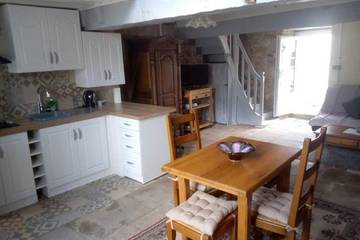 Gîte pour 4 personnes, avec terrasse à Palluau