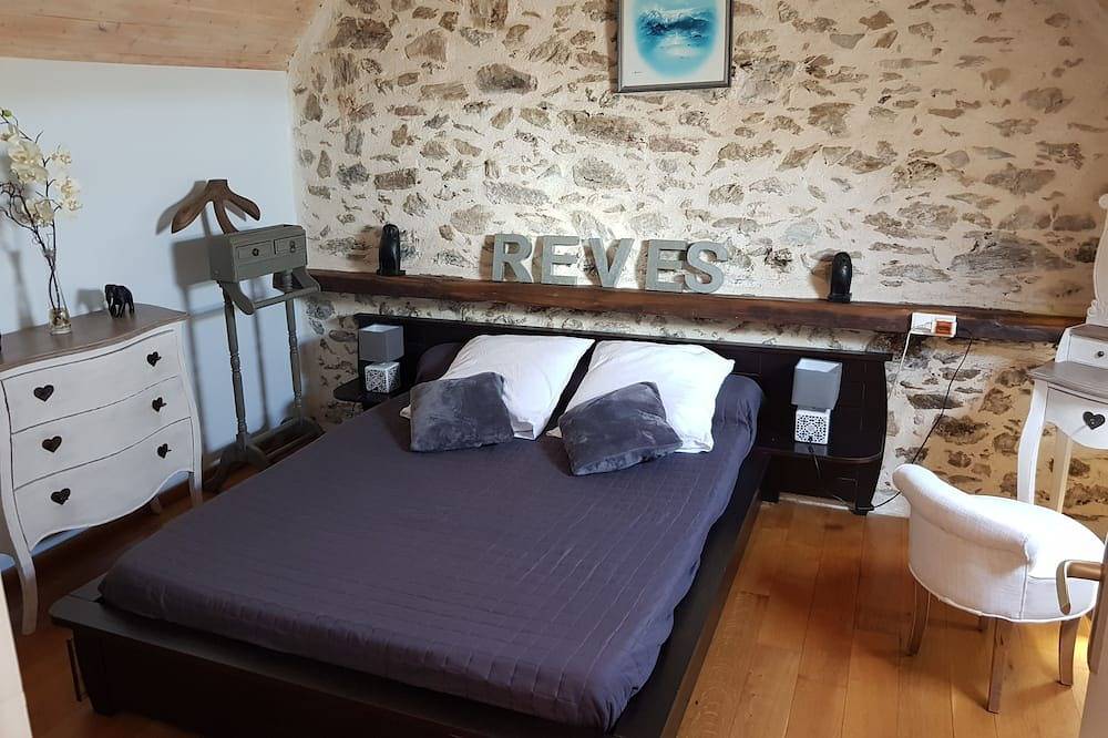Maison de Caractère La Bastide L'évêque 3 étoiles proche Villefranche de Rouergu in Le Bas Ségala, Aveyron