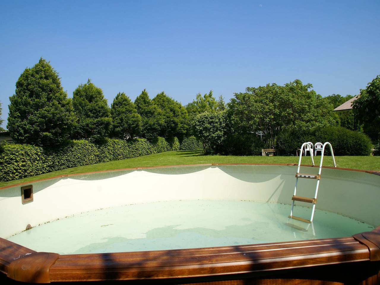 Maison de vacances pour 8 personnes avec jardin in Diges, Région d'Auxerre
