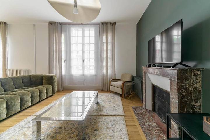 Location de vacances pour 10 personnes, avec balcon et vue à Gannat - 4