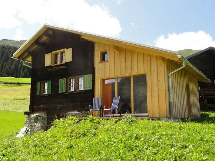 Ferienwohnung für 4 Personen, mit Balkon und Terrasse in Graubünden - 2