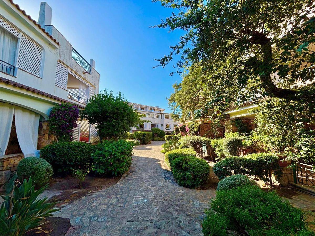 Isa - Residence with swimming pool in Porto Rotondo in Porto Rotondo, Olbia