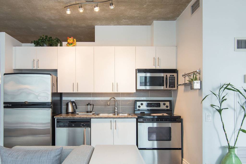 Loft for 4 Guests in Toronto, Lake Ontario (Canada)