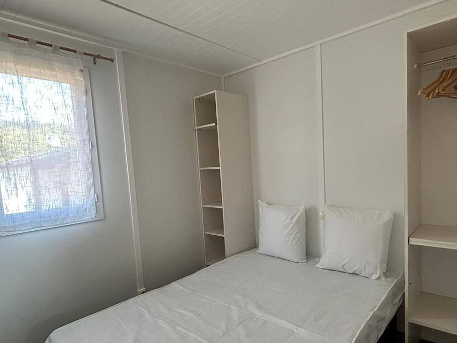 Camping Le Parc des Chênes - Chalet 4 personen - Klimatisiertes Chalet 2 Zimmer in La Croix-Valmer, Draguignan Region