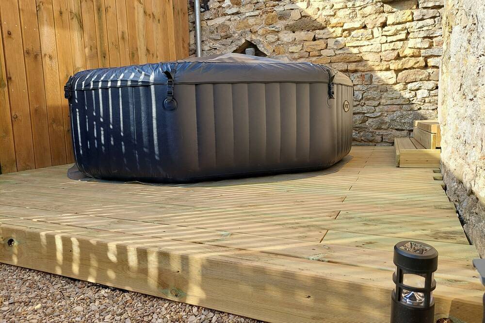Maison de campagne avec jacuzzi in Cheilly-lès-Maranges, Région d'Autun