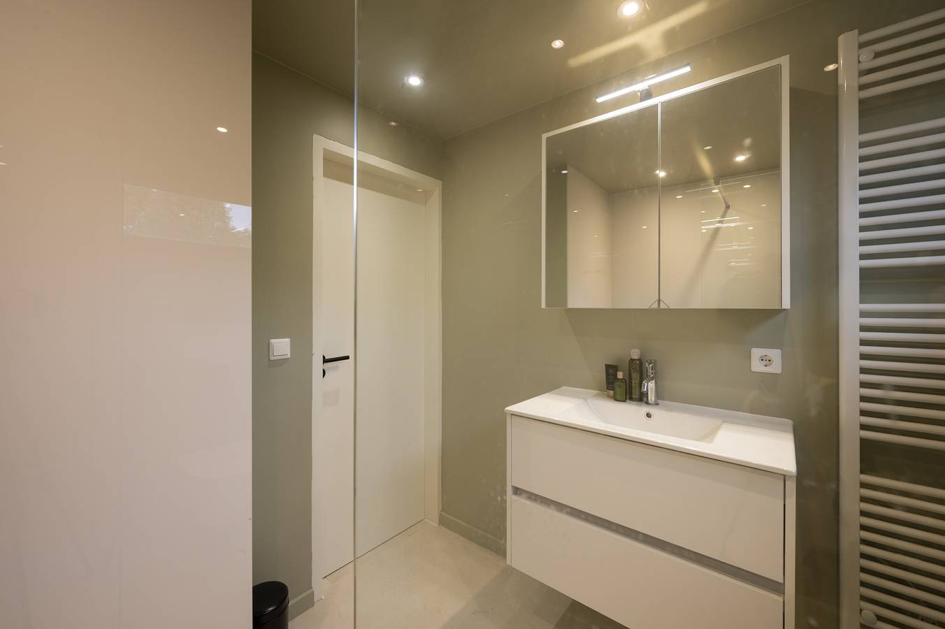 Viamari — Ferienhaus De Duiker in Niederländische Nordsee