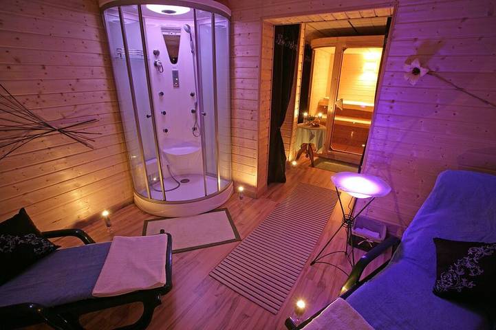 Gîte pour 3 personnes, avec sauna et jardin ainsi que terrasse et piscine à Girmont-Val-d'Ajol - 3