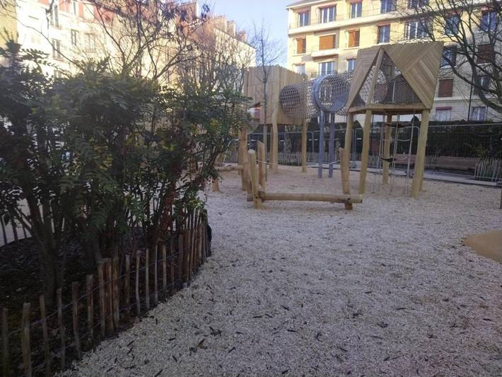 Gîte pour 8 personnes, avec vue et balcon à Enghien-les-Bains - 2