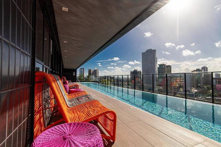 Apartamento para 2 personas, con jardín además de piscina y jacuzzi, Se admiten mascotas en Recife