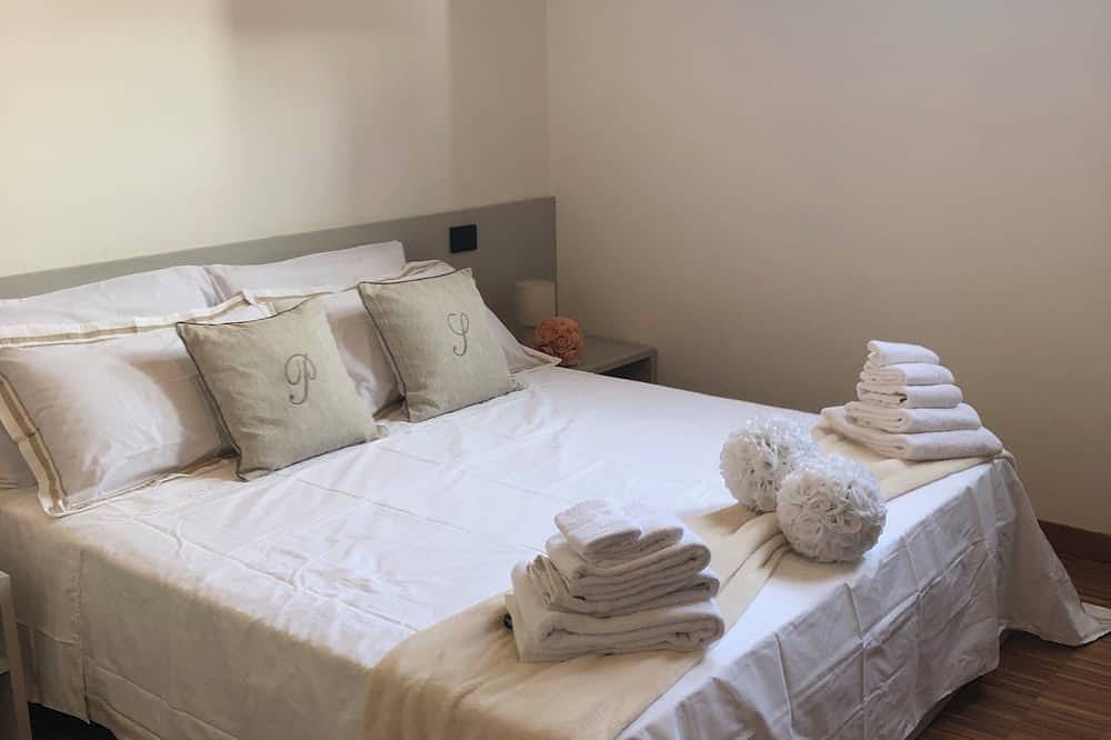 Apartamento entero, Tourist rental complete with the necessary comforts for your stay. in Lonigo, Montañas Berici