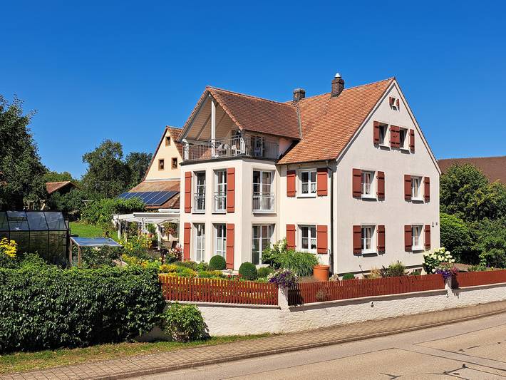 Ferienwohnung für 3 Personen, mit Balkon/Terrasse und Garten