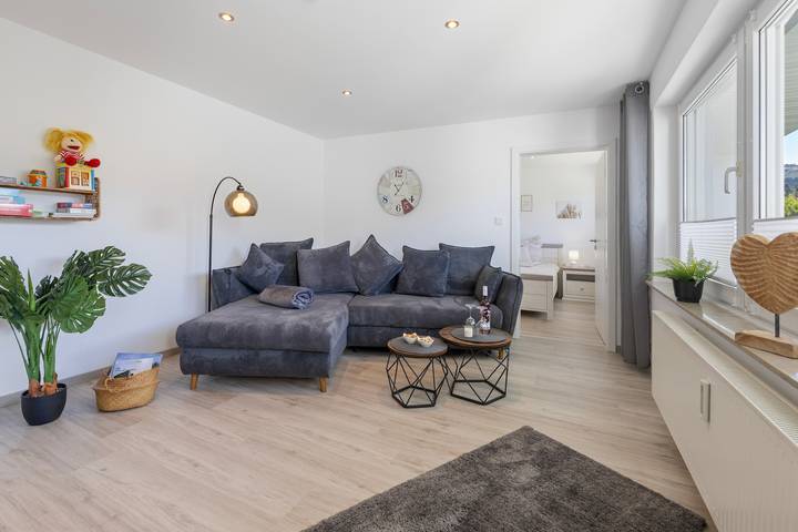 Ganze Wohnung, Apartment 'Bei Walli' mit privater Terrasse und Wlan in Kreis Olpe, Sauerland