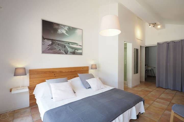 Ferienhaus für 8 Personen, mit Terrasse und Garten in Montagnac-Montpezat - 2