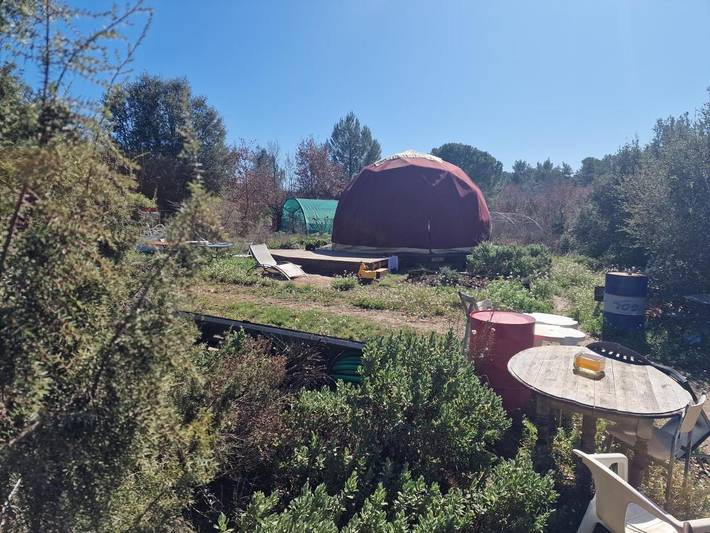 Location de vacances pour 4 personnes, avec vue et jardin à Rougiers - 4