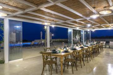 Villa for 22 Guests in Ragusa, Ragusa Province, Picture 1