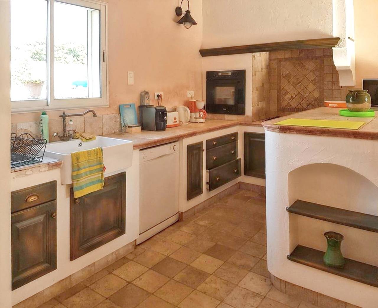 Casa cómoda en Aubignan con piscina compartida in Aubignan, Vaucluse