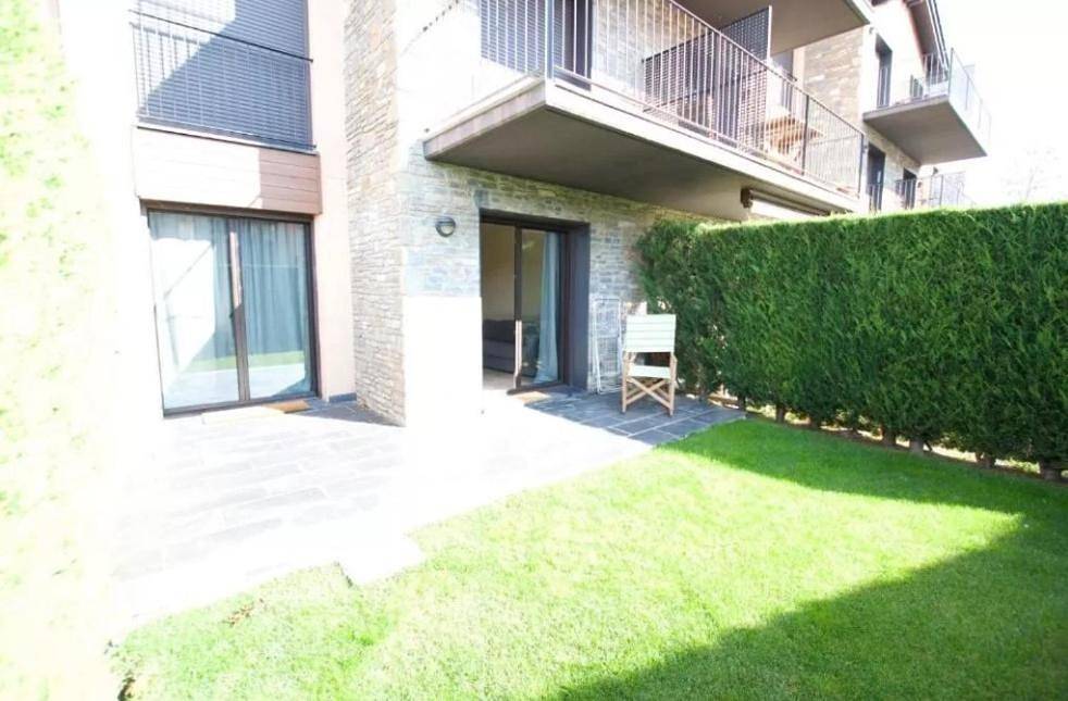 Apartamento entero, Two-Bedroom Apartment in Bourg-Madame, Parque Natural Regional de los Pirineos Catalanes