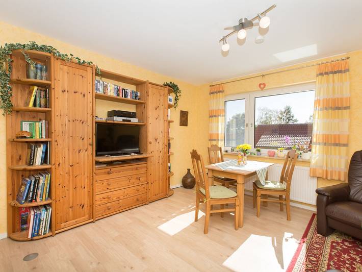 Ferienwohnung für 3 Personen, mit Seeblick und Garten, kinderfreundlich in Möhnesee