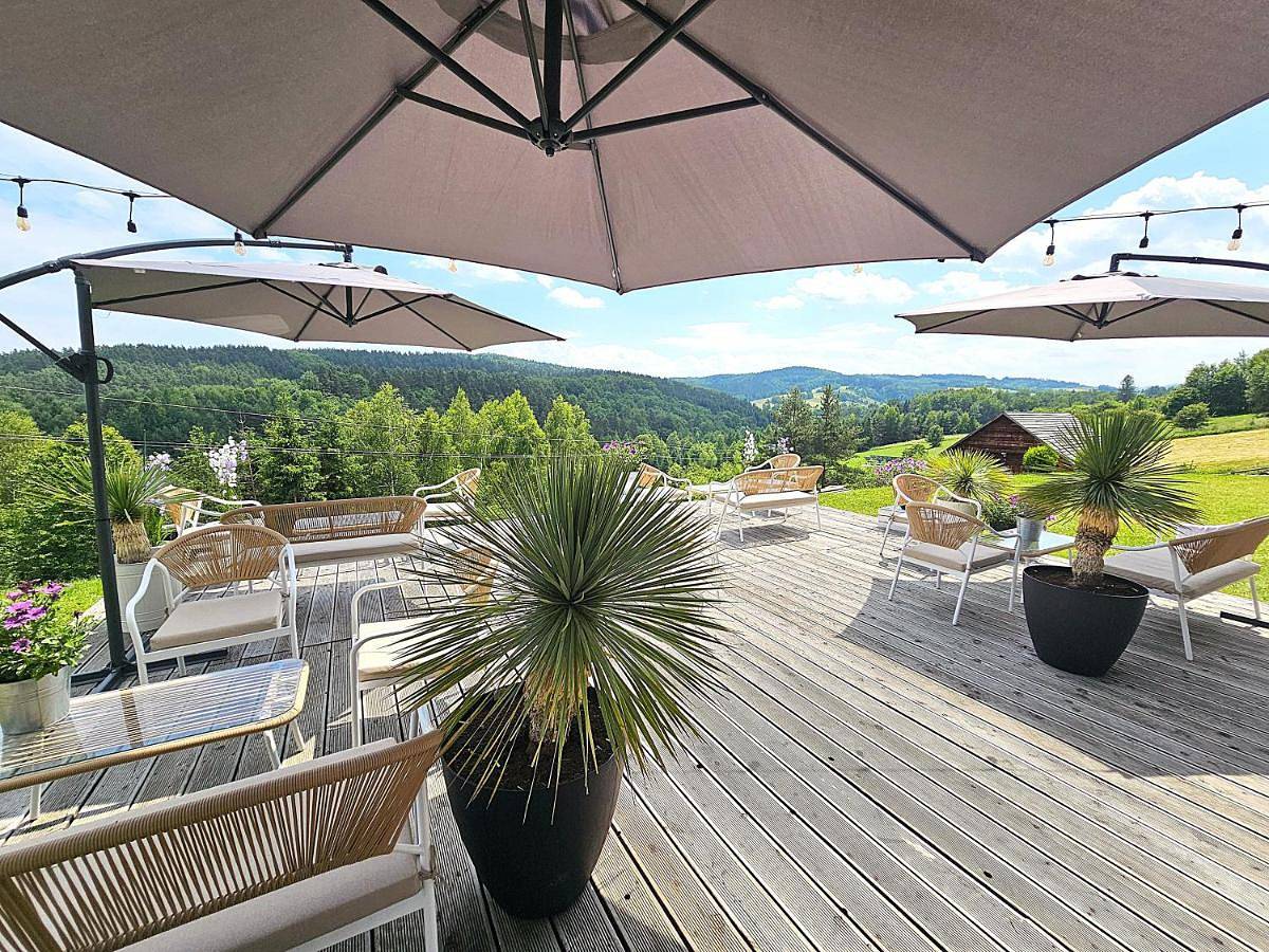 Cały apartament, Chata w Bieszczadzie Spa apartamenty i domki z podgrzewanym basenem in Karpaty (Polska)