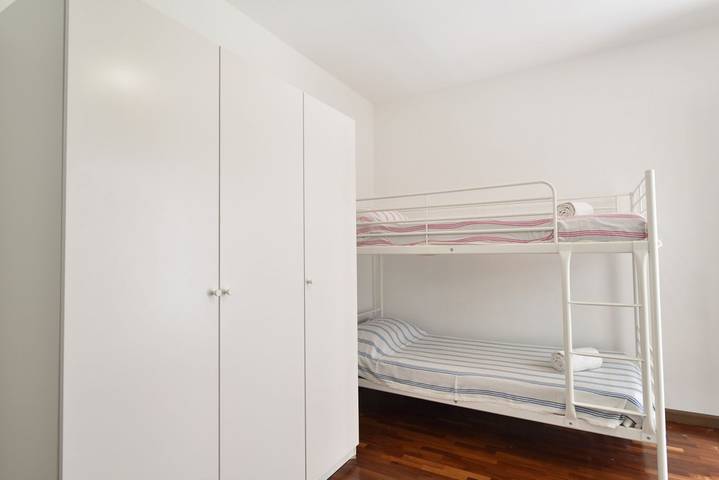 Appartamento intero, Guesthost - Bright & Comfy Apartment in Genova (Città), Genoa