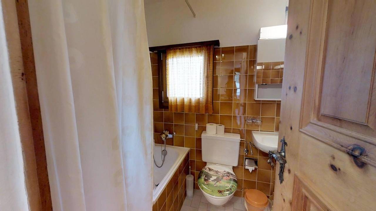 Ganze Wohnung, Ferienwohnung für 4 Personen mit Garten in La Punt-Chamues-ch, Livigno Alpen