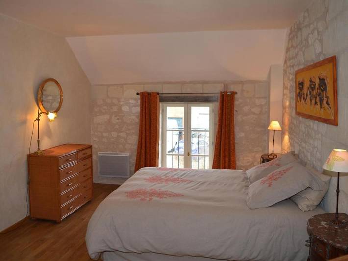 Location de vacances pour 5 personnes, avec terrasse et jardin à Huismes - 3