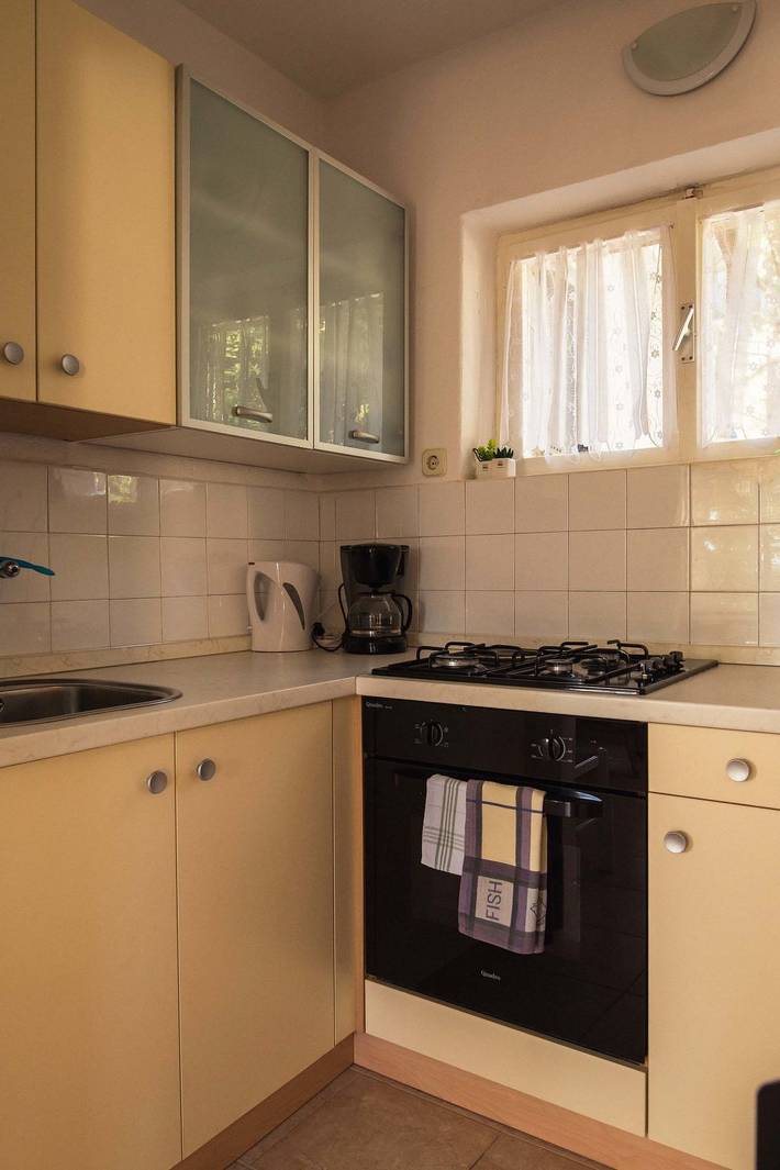 Ferienhaus für 4 Personen, mit Terrasse und Garten in Zadar - 4