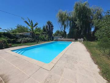 Location de vacances pour 15 personnes, avec jardin ainsi que piscine et sauna, animaux acceptés à L'Union