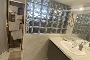 Appartement De Vacances pour 5 Personnes dans Martigues, Région d'Istres, Photo 3