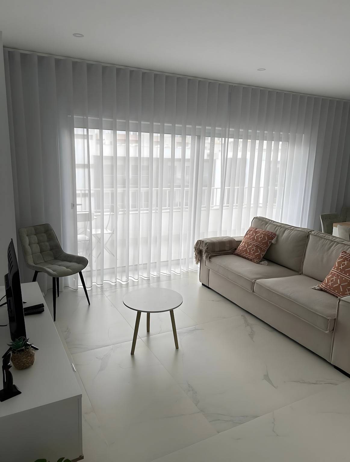 Apartamento entero, Apartamento 'Rocha Sol' con piscina compartida, jardín compartido y balcón in Praia da Rocha, Portimão