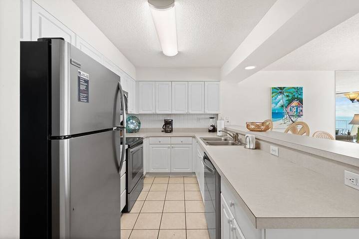 Beach rental for 8 people in North Myrtle Beach