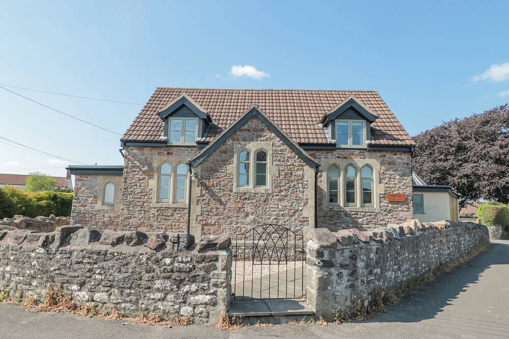 The Old Schoolrooms, family friendly in Holcombe, Somerset in Holcombe, Somerset