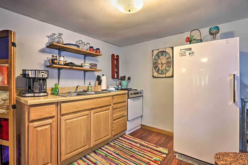 Ganze Wohnung, 3 Mi to Great Smoky Mtn Np: Riverfront Retreat in Townsend, Blount County