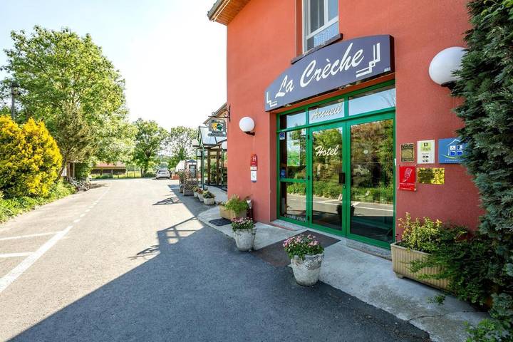 Hôtel pour 2 personnes, avec terrasse ainsi que vue et piscine