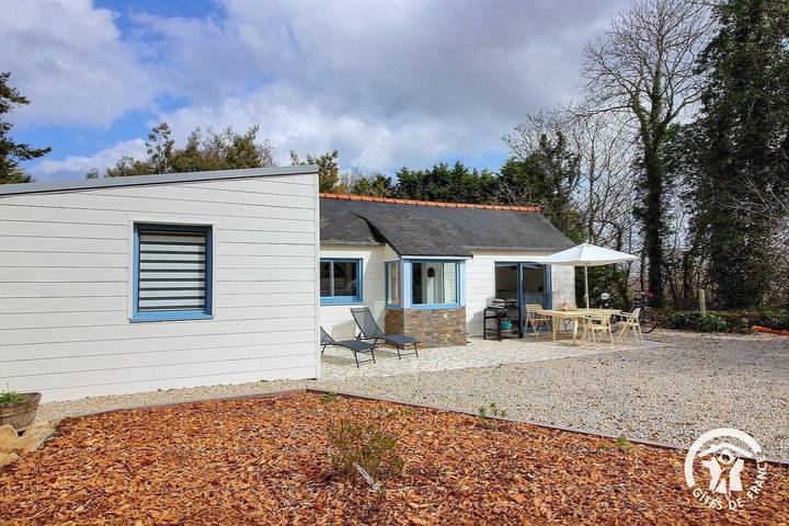 Gîte pour 4 personnes, avec terrasse et jardin dans Plage de l'île-à-Poule - 2