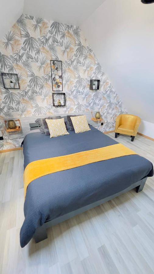Location de vacances pour 6 personnes, avec jardin à Mer - 4